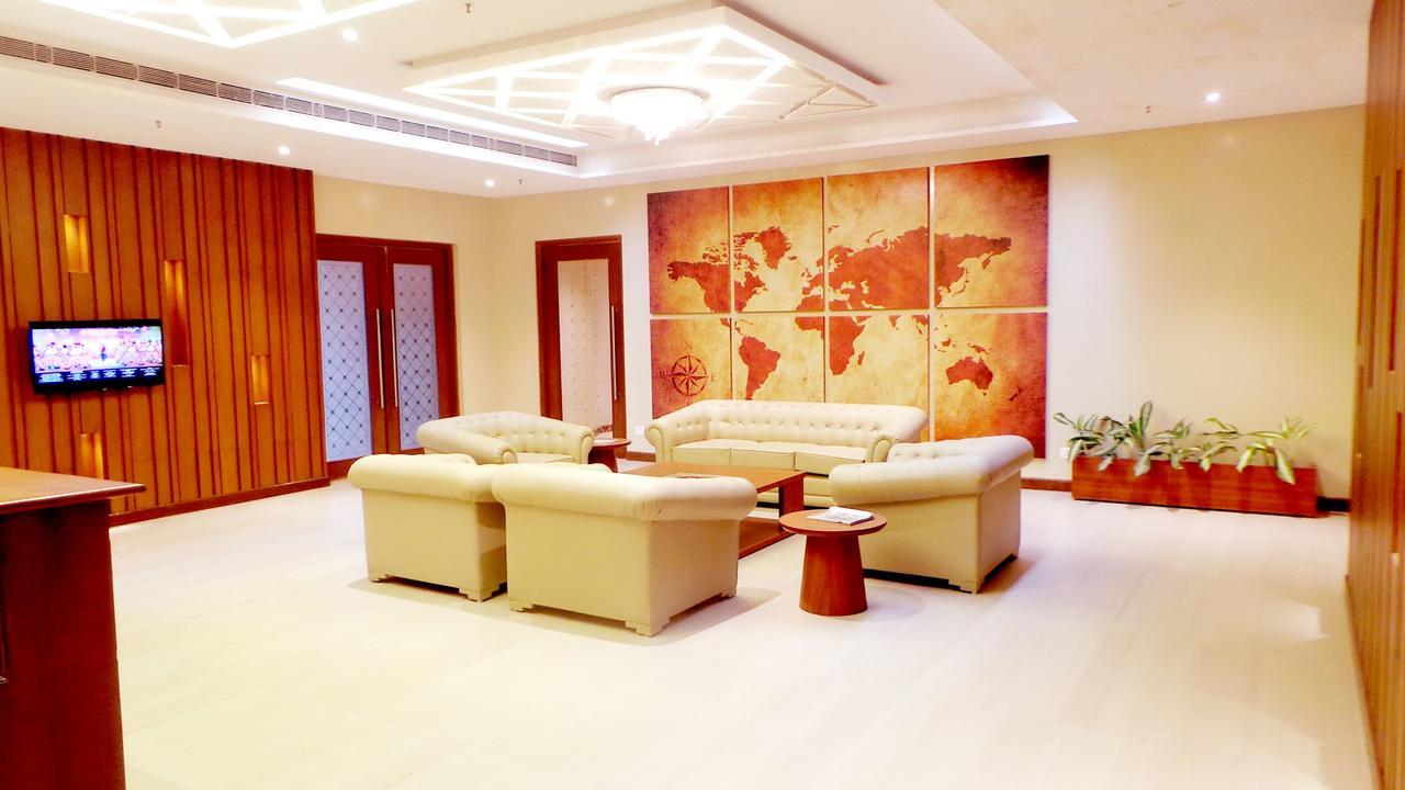 Resort Ibiza The Fern & Spa, Kolkata